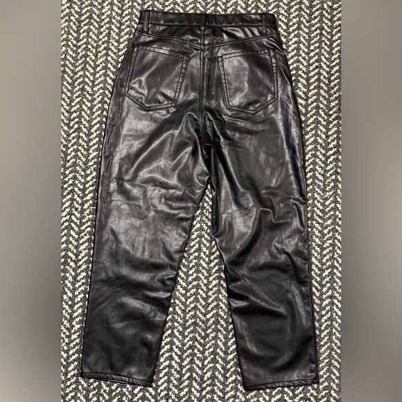 ABERCROMBIE & FITCH Vegan Leather Ultra High Rise Curve Love Ankle Pant in Black - Picture 9 of 9